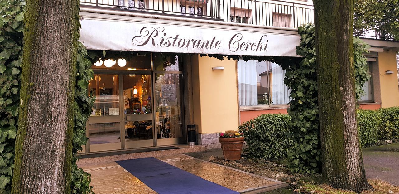 Cerchi Hotel 3*
